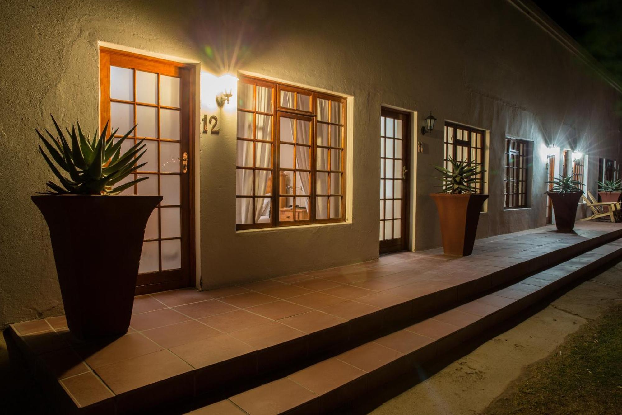 Вилла Olive Grove Guest Farm Бофорт-Уэст Номер фото